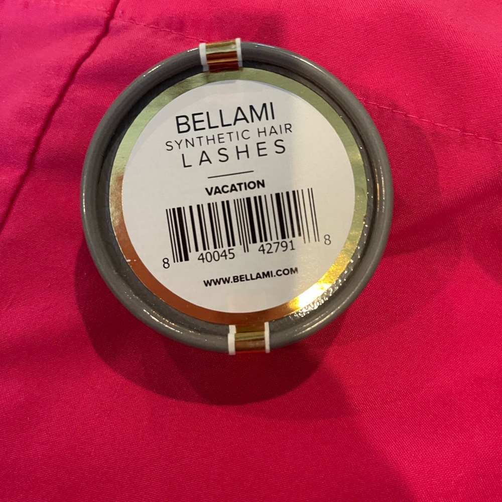 BELLAMI eyelashes